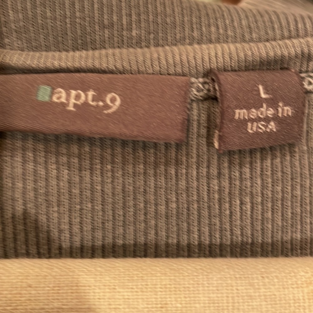 APT 9 Ribbed Tee - Picture 3 of 3
